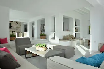 Aethra Exclusive * Parikia (Paros)